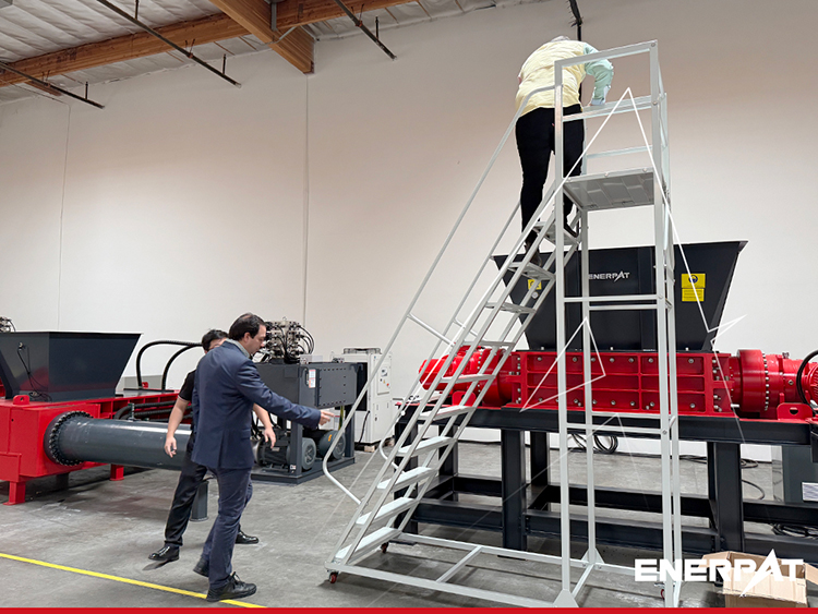 Завод ENERPAT в США 