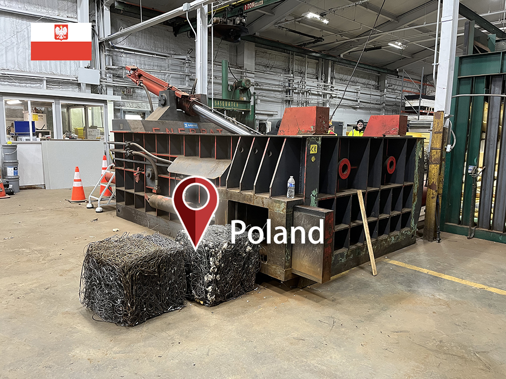 Польша: установлен пресс-пакетировщик металлолома ENERPAT