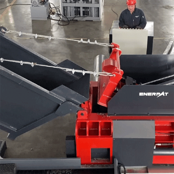 Подача материала